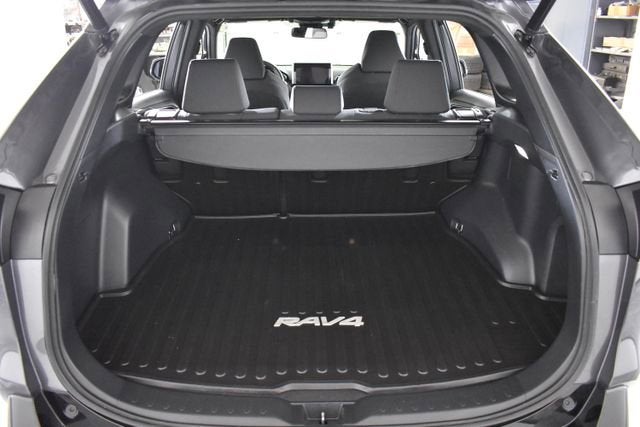 2023 Toyota RAV4 Prime SE