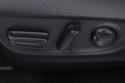 2024 Toyota RAV4 Prime SE