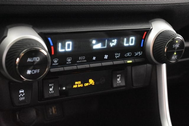 2024 Toyota RAV4 Prime SE