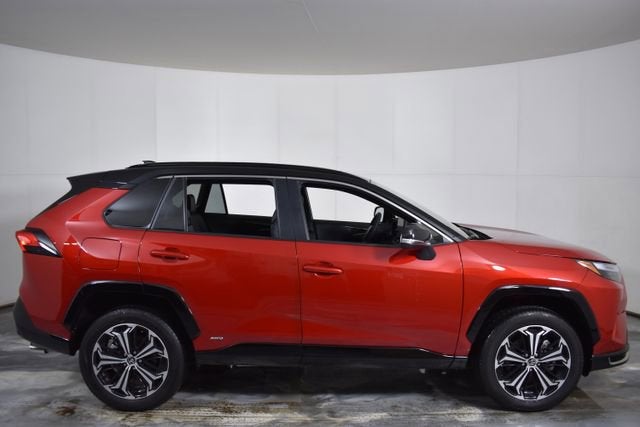 2025 Toyota RAV4 Plug-In Hybrid XSE