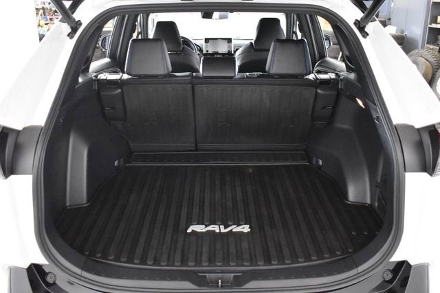 2020 Toyota RAV4 Hybrid XSE