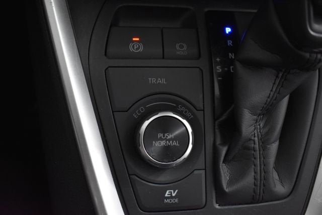 2023 Toyota RAV4 Hybrid LE