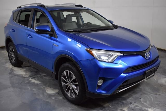 2016 Toyota RAV4 Hybrid XLE