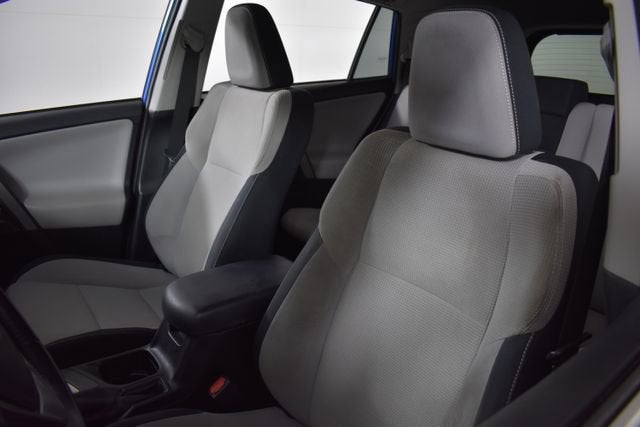 2016 Toyota RAV4 Hybrid XLE