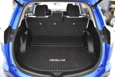 2016 Toyota RAV4 Hybrid XLE