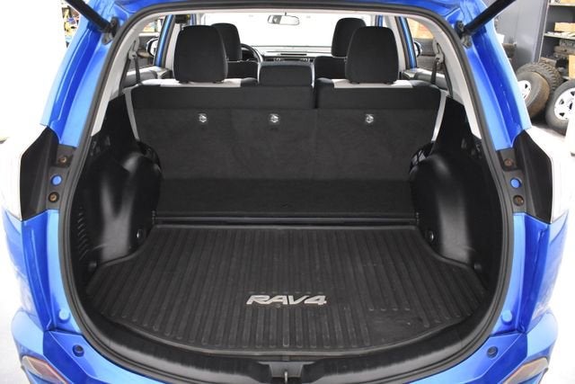 2016 Toyota RAV4 Hybrid XLE