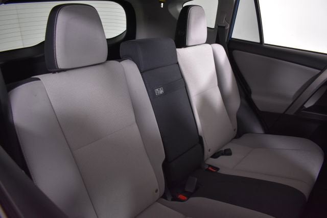 2016 Toyota RAV4 Hybrid XLE