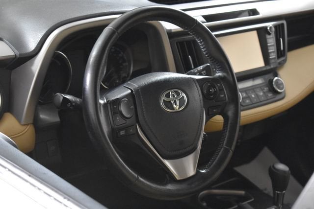 2018 Toyota RAV4 Hybrid LE Plus