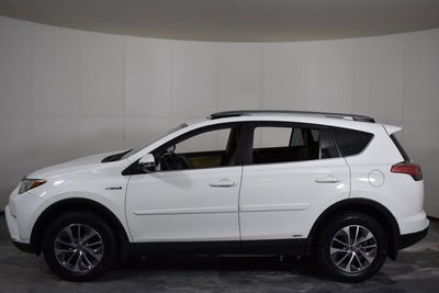 2018 Toyota RAV4 Hybrid LE Plus