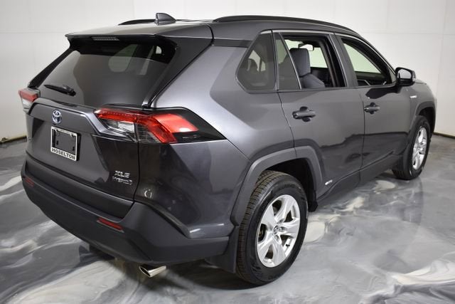 2020 Toyota RAV4 Hybrid XLE