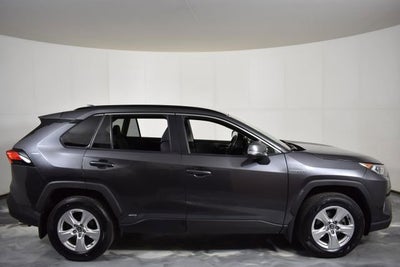 2020 Toyota RAV4 Hybrid XLE