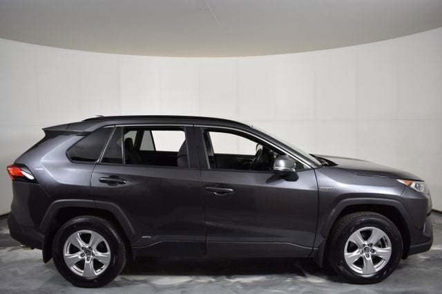 2020 Toyota RAV4 Hybrid XLE
