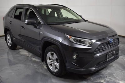 2020 Toyota RAV4 Hybrid XLE