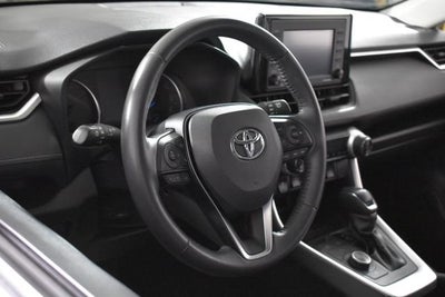 2020 Toyota RAV4 Hybrid XLE