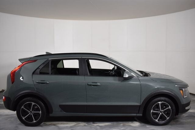 2023 Kia Niro Plug-In Hybrid EX