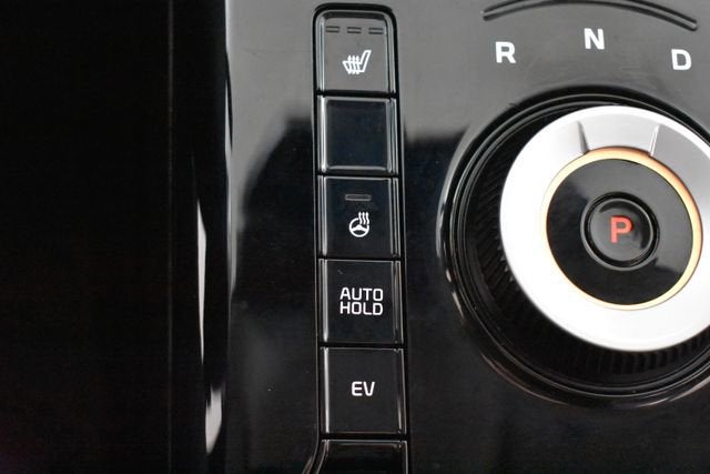 2023 Kia Niro Plug-In Hybrid EX