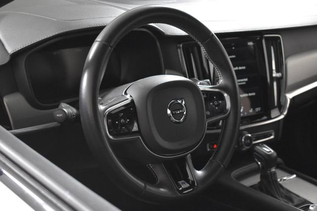 2020 Volvo S90 R-Design