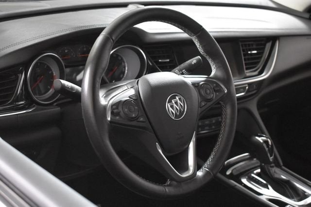 2018 Buick Regal Sportback Essence