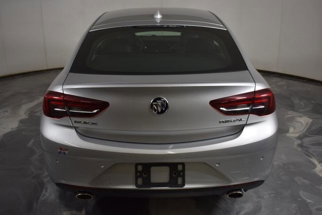 2018 Buick Regal Sportback Essence