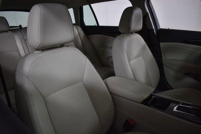 2018 Buick Regal TourX Essence