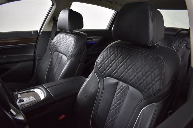 2020 BMW 7 Series 740i xDrive