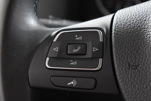 2017 Volkswagen Tiguan S