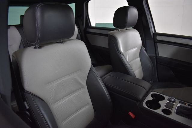 2017 Volkswagen Touareg Wolfsburg Edition