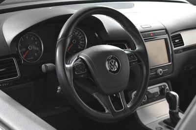 2017 Volkswagen Touareg Wolfsburg Edition