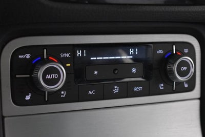 2017 Volkswagen Touareg Wolfsburg Edition