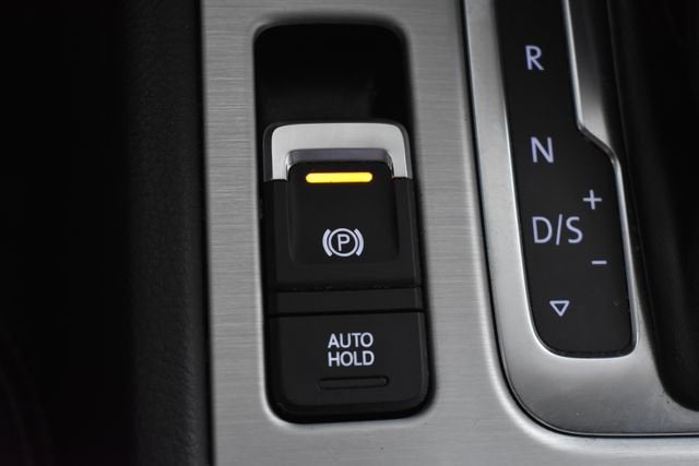 2017 Volkswagen Touareg Wolfsburg Edition