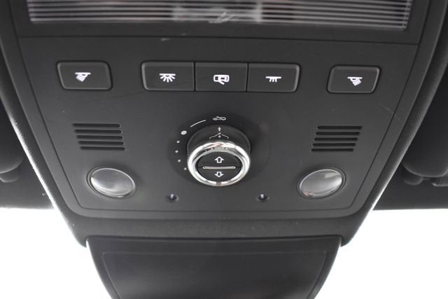 2017 Volkswagen Touareg Wolfsburg Edition