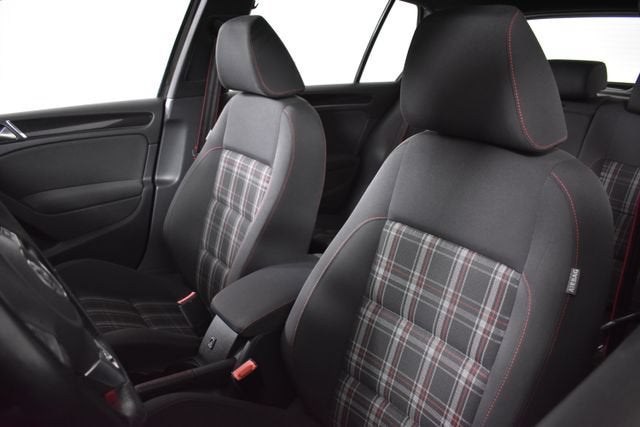 2014 Volkswagen GTI Wolfsburg