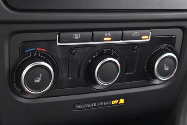 2014 Volkswagen GTI Wolfsburg