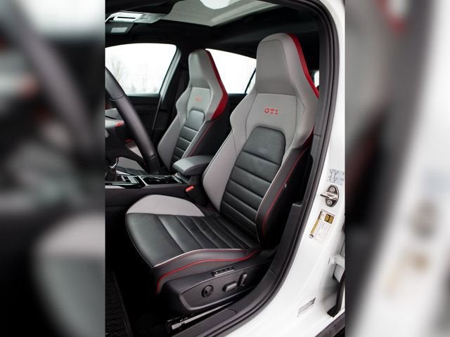 2024 Volkswagen Golf GTI 380 Autobahn