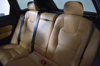 2025 Volvo XC60 Plug-In Hybrid Ultra
