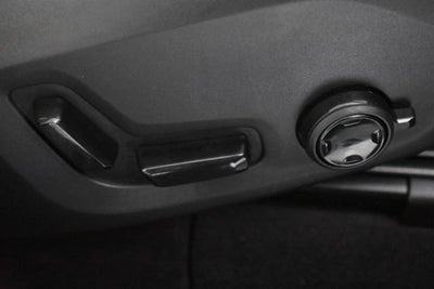 2025 Volvo XC60 Plug-In Hybrid Ultra