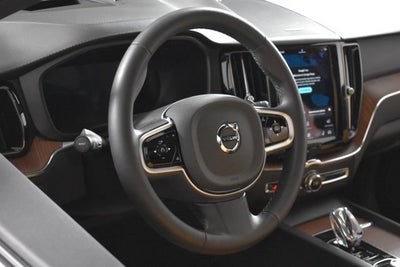 2025 Volvo XC60 Plug-In Hybrid Ultra