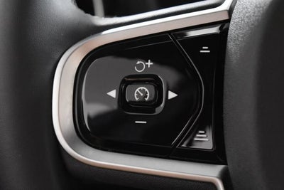 2025 Volvo XC60 Plug-In Hybrid Ultra