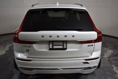 2023 Volvo XC60 Plus Bright Theme