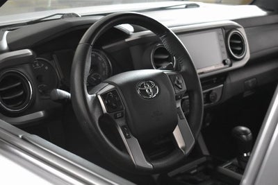 2021 Toyota Tacoma Limited V6 4WD